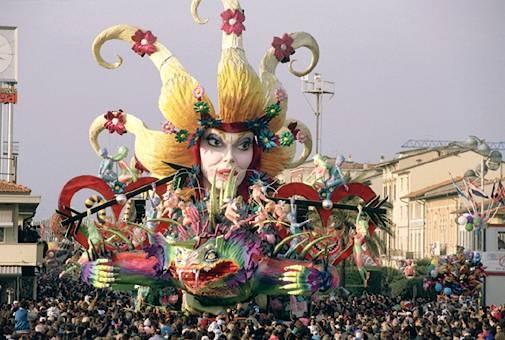 Sartiglia a viareggio in Toscana